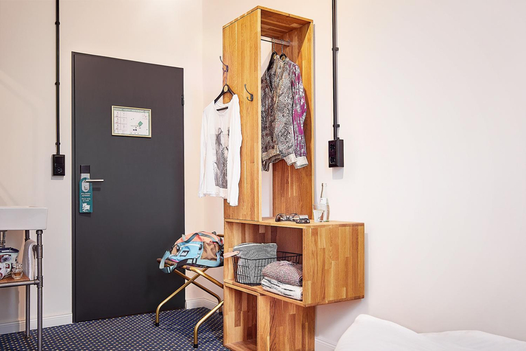 Bedroom 4, Hotel am Chlodwigplatz, Köln