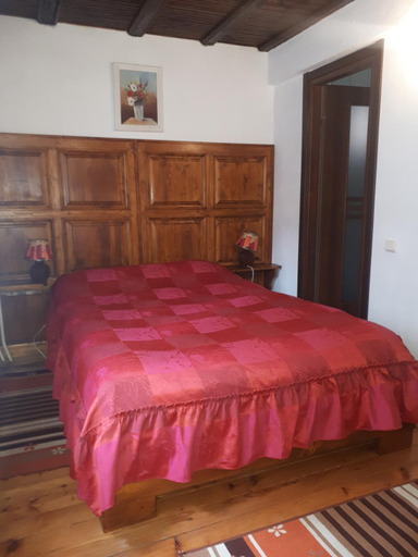 Others 5, Pensiunea Faast, Predeal