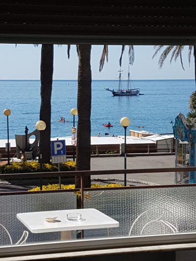 Food & Drinks, Il Ponentino, Savona