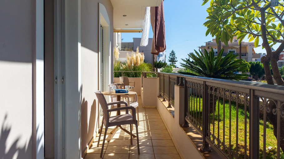 Others 3, Vakakis-ME Apartments, Crete