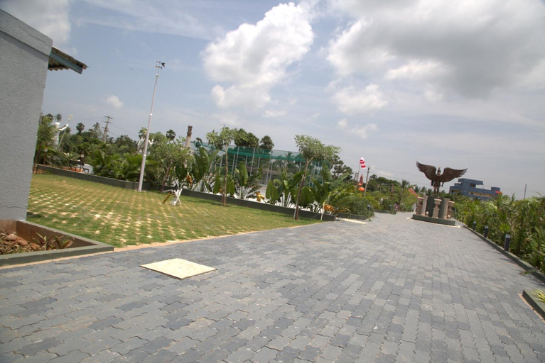 Others 5, The Bheemili House, Visakhapatnam