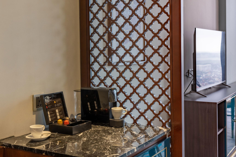 Amenities 8