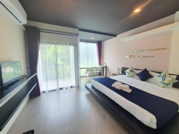 Bedroom 8