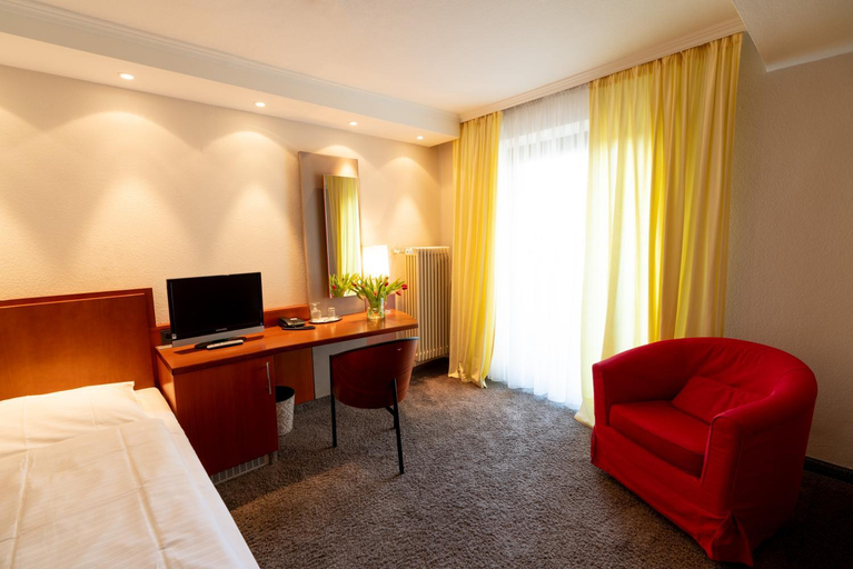 Bedroom 3, Carlton Astoria, München