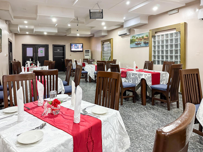 Food & Drinks 5, Parkview Astoria Hotel, LagosIsland
