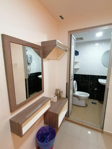 Bathroom 21