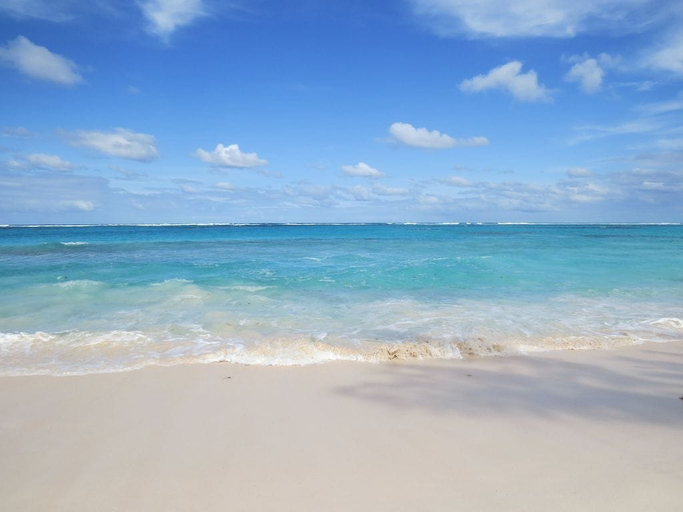 Others 5, Poponi Cottage Paradise: Pink Sand Retreat