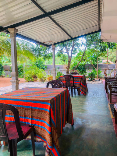 Others 3, Pawana Rest, Dambulla