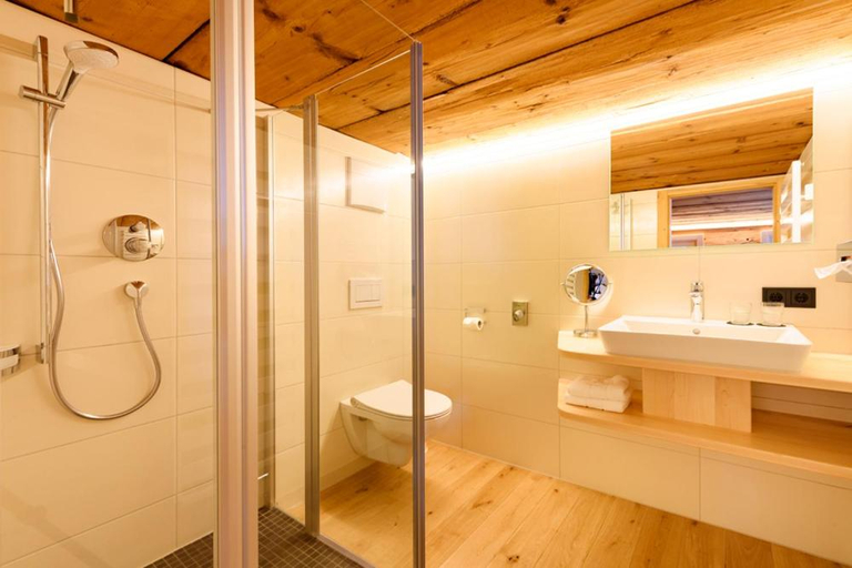 Bathroom 4, Breitachhus, Bregenz
