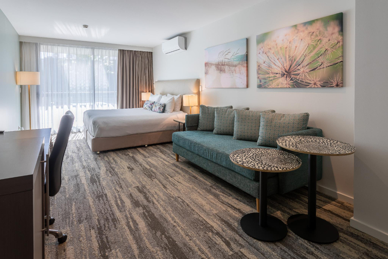 Bedroom 2, Narrabeen Sands Hotel by Nightcap Plus, Sydney