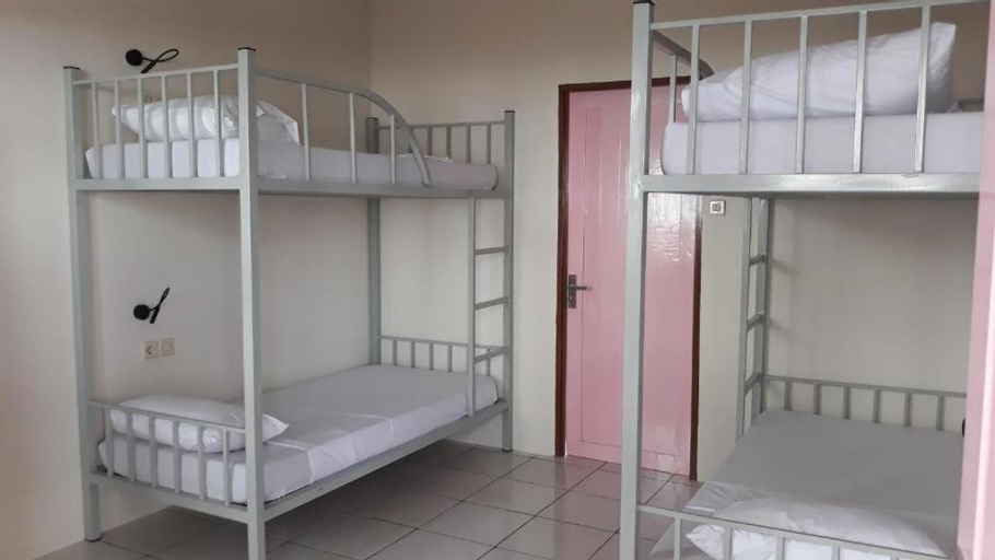 Bedroom 2, Bujang Lapuk Hostel, Lombok