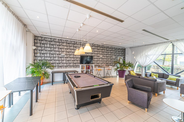 Others 4, Montempo Appart'Hotel Evry, Essonne