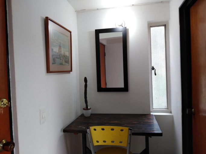 Others 4, Hostal Norma101, Santafé de Bogotá