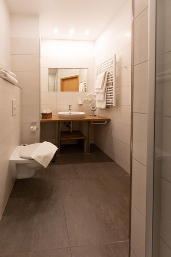 Others 5, Hotel Zum kuhlen Grunde, Minden-Lübbecke