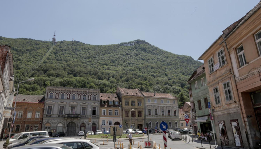 Others 5, Poarta Schei Residence, Brasov