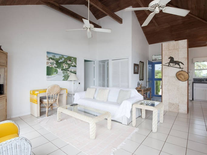 Others 4, Windermere Escape: Private Villa By The Beach