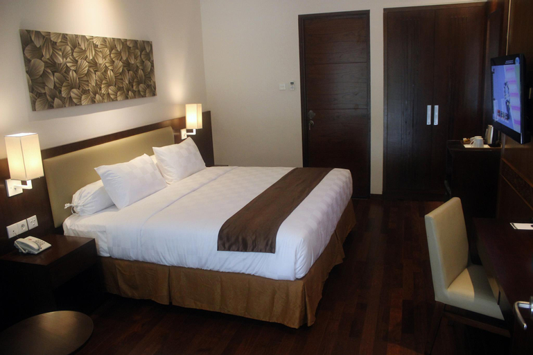 Bedroom 8