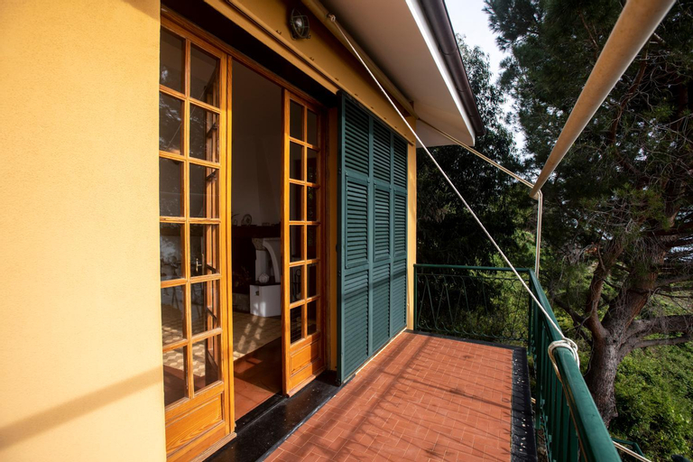 Exterior & Views 5, 081b) Historic Villa Il Vigneto 49, Sea view, Balcony, Free private parking, Genova