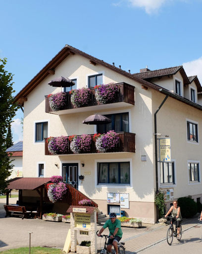 Others 4, Gastehaus Biedermann, Eichstätt