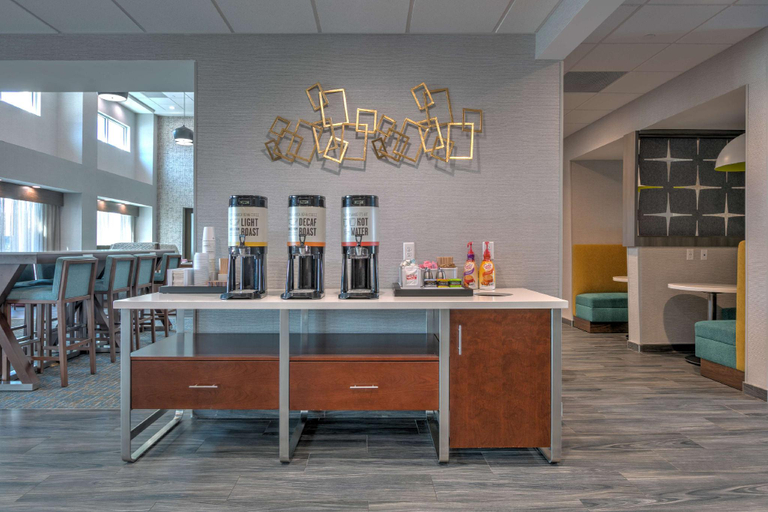 Food & Drinks 3, Hampton Inn & Suites by Hilton Port Lavaca, Calhoun