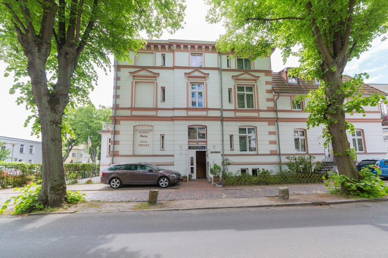 Others 5, Haus Troja, Rostock