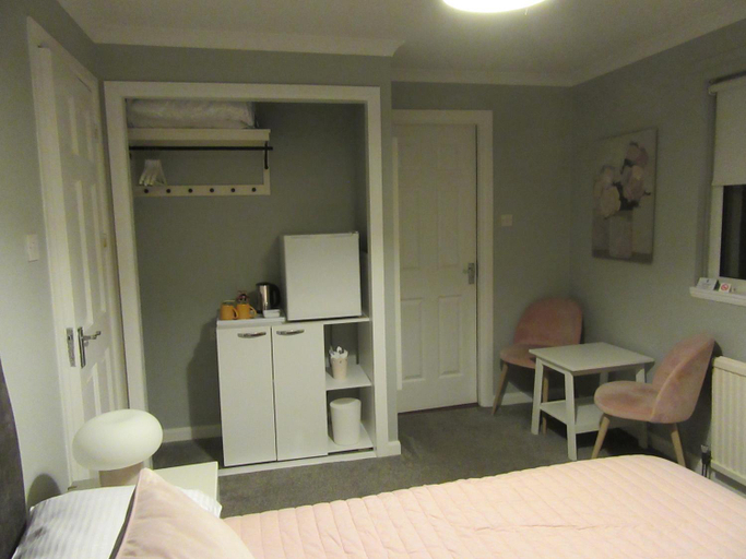 Bedroom 2, Sgurr Alasdair B&B, Highland