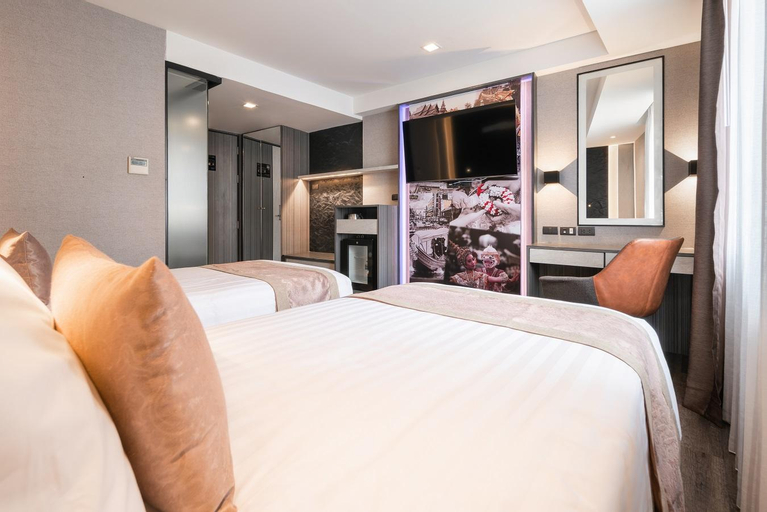 Bedroom 5