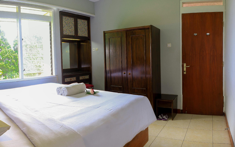 Bedroom 12