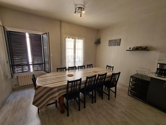 Dining Room 12