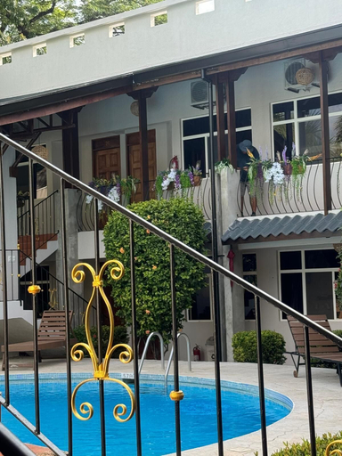 Exterior & Views 2, Parti Gras Hotel & Villas en Potrero, Santa Cruz