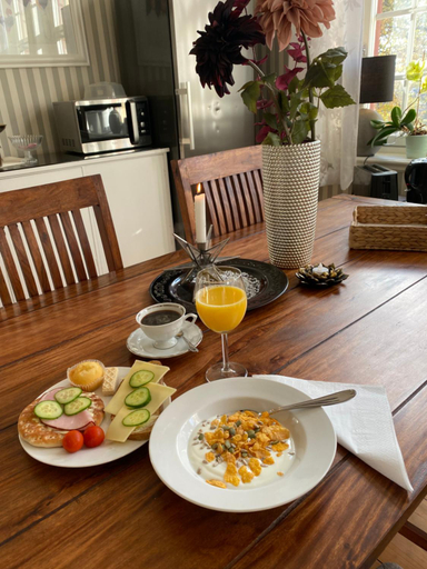 Food & Drinks, Ting1903 Bed & Breakfast, Avesta