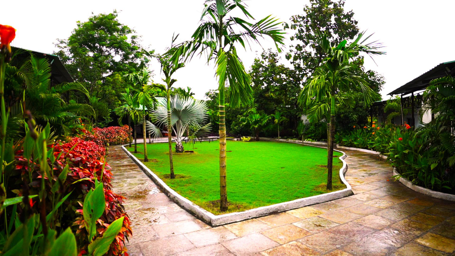 Others 4, Elite Hotels and Resorts Pvt. Ltd., Raigarh