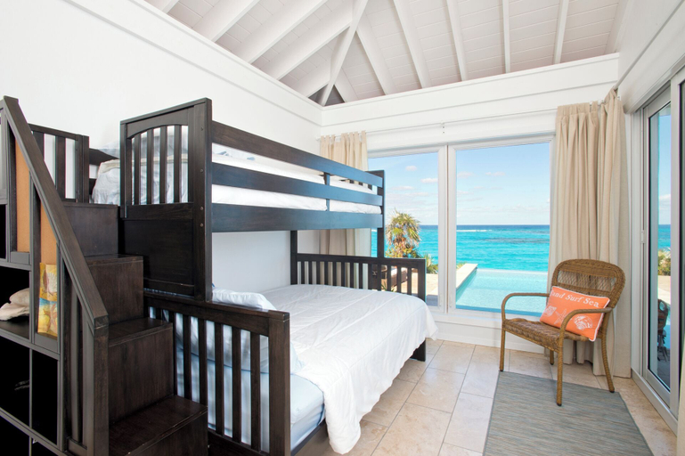 Bedroom 4, Touch Of Class Cottage: Beachfront Oasis