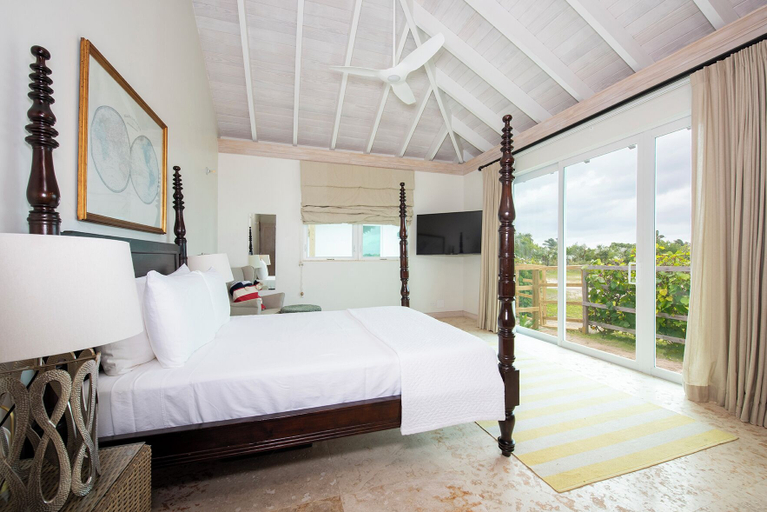 Bedroom 2, Wild Orchid Hideaway: Lux Beachfront Sanctuary