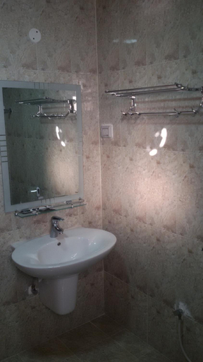 Bathroom, Serapis Hotel, Masirah