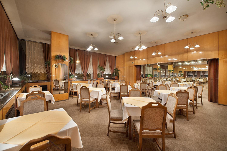 Food & Drinks 5, Hotel Kladno, Kladno