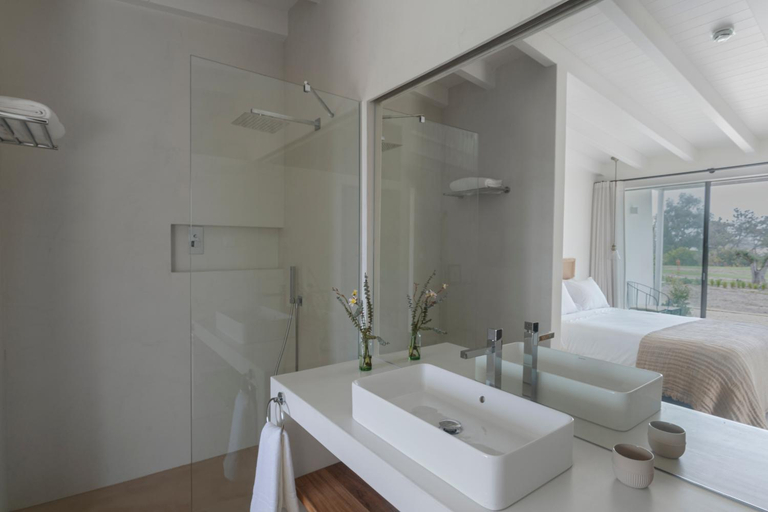 Bathroom 3, Amaria, Aljezur