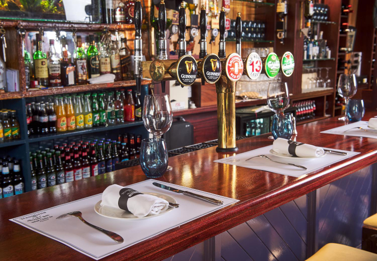 Others 4, Vaughans Anchor Inn