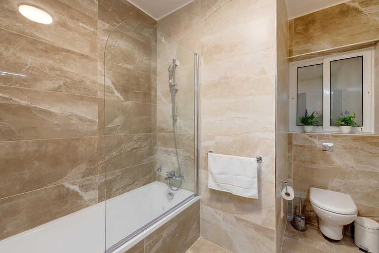 Bathroom 4, Seafront Apartment Sliema
