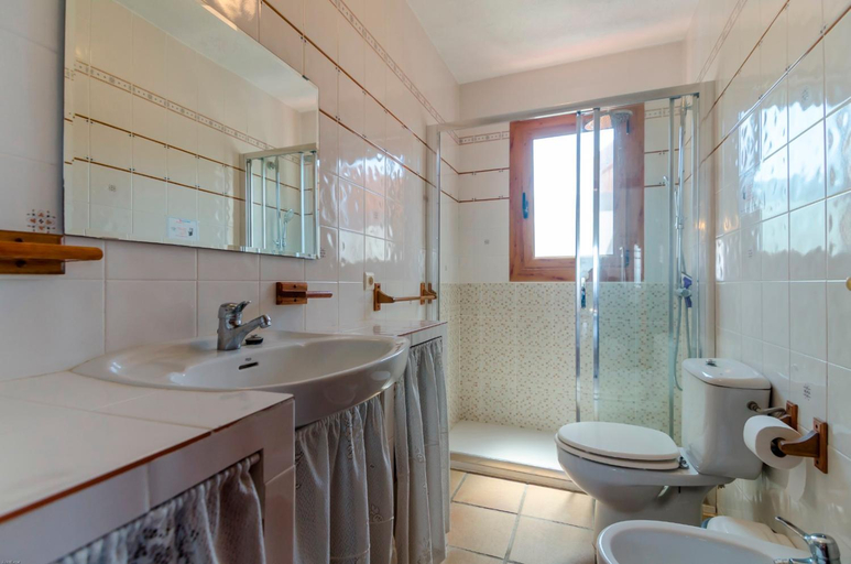 Bathroom, Club Villamar - Andes, Girona