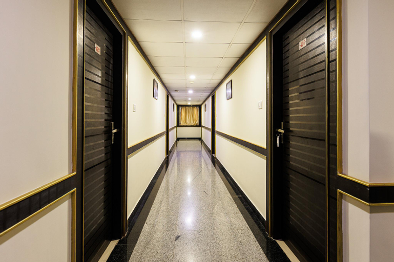 Others 3, Hotel Comfort Park, Thiruvallur