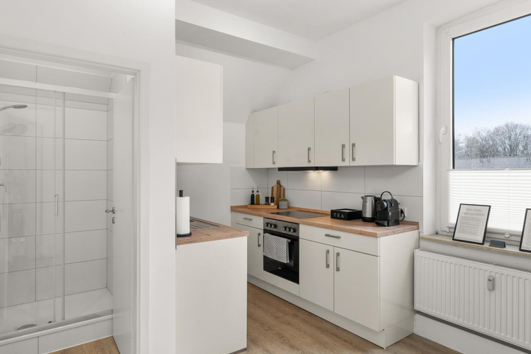 Others 5, SHINY HOMES - Elegant City Apartments, Bielefeld