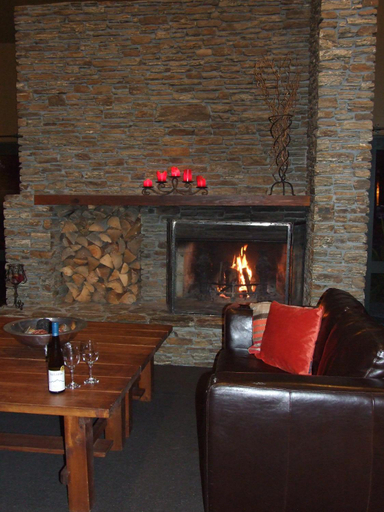 Others 4, Drifters Inn, Hurunui