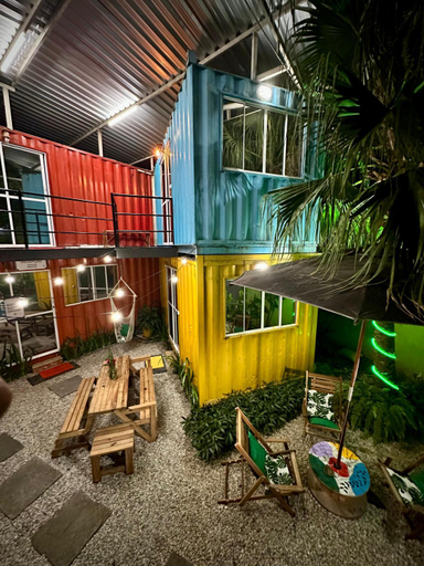 Food & Drinks, Container Hospedaria Paraty, Parati