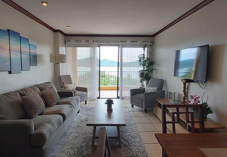 Others 5, Sunset Heights 402, Santa Cruz
