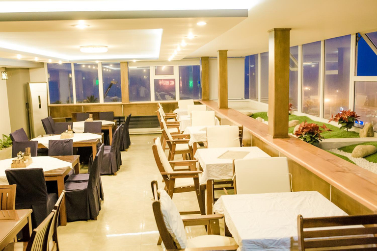 Food & Drinks 4, Sea Wind Hotel, Ngũ Hành Sơn
