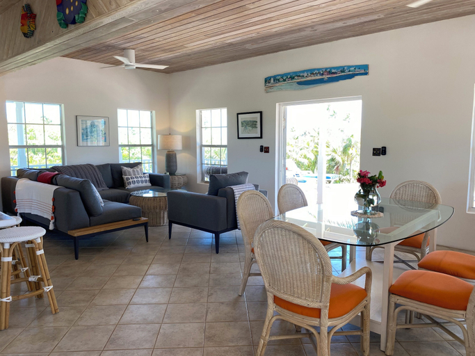 Others 5, Seaside Serenity: Private Retreat With Ocean Views