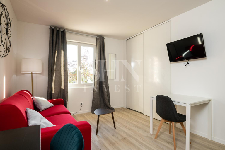 Others 3, STUDIO CASSIN - next to tramway line 2 near airport, Alpes-Maritimes