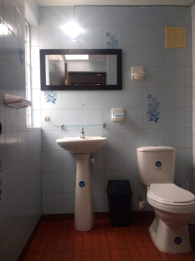 Others 5, Hostal Norma101, Santafé de Bogotá