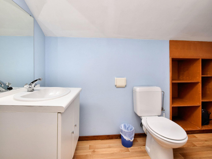 Bathroom 3, Cozy Cottage in Durbuy with Garden, Luxembourg